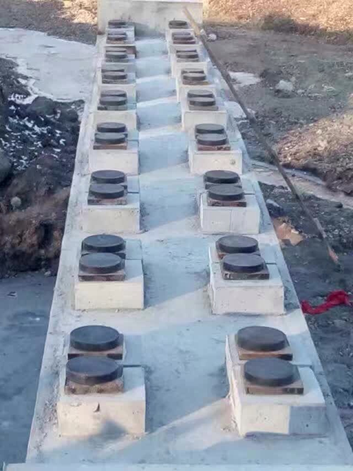���̰���